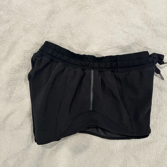 LULULEMON LOW RISE LINED RUNNING SHORT - Picture 3 of 3